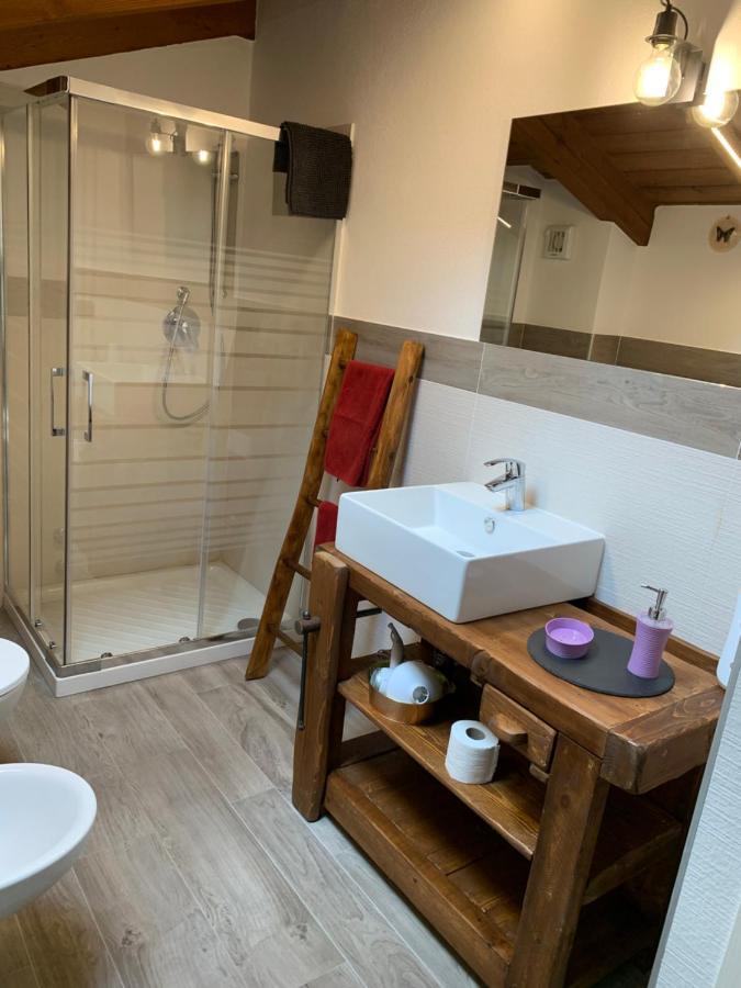 Casa Vacanze Anais นุส ภายนอก รูปภาพ